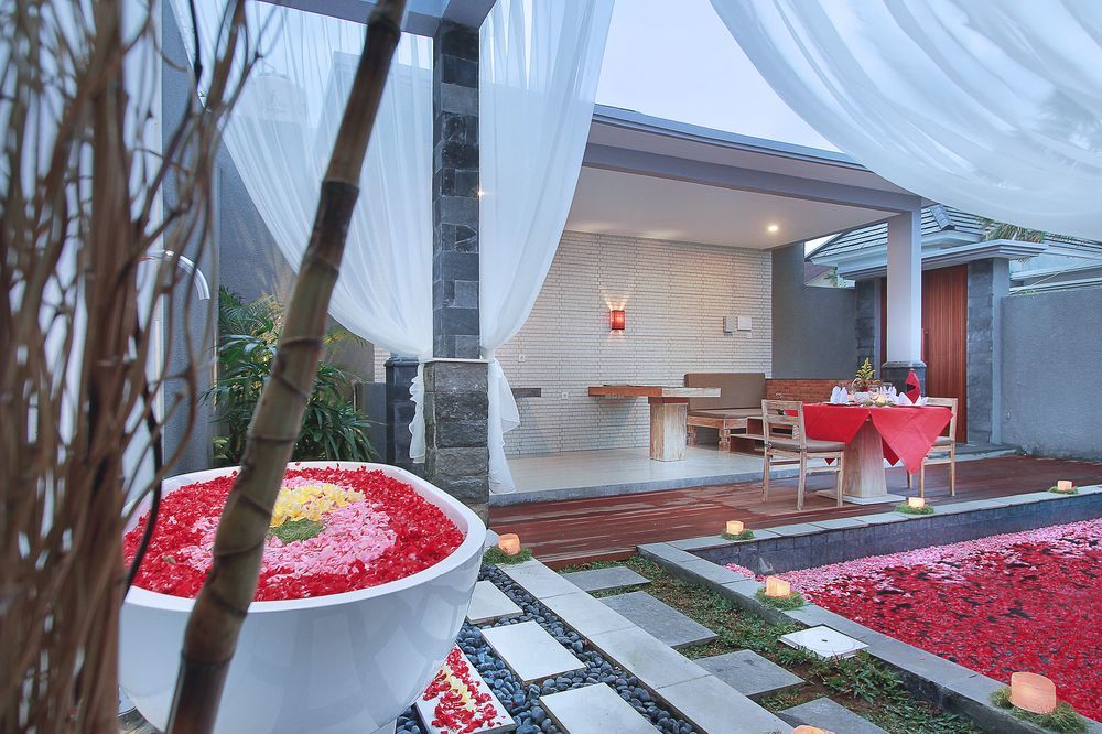 Grand Kesambi Resort And Villas Dalung  Exterior foto